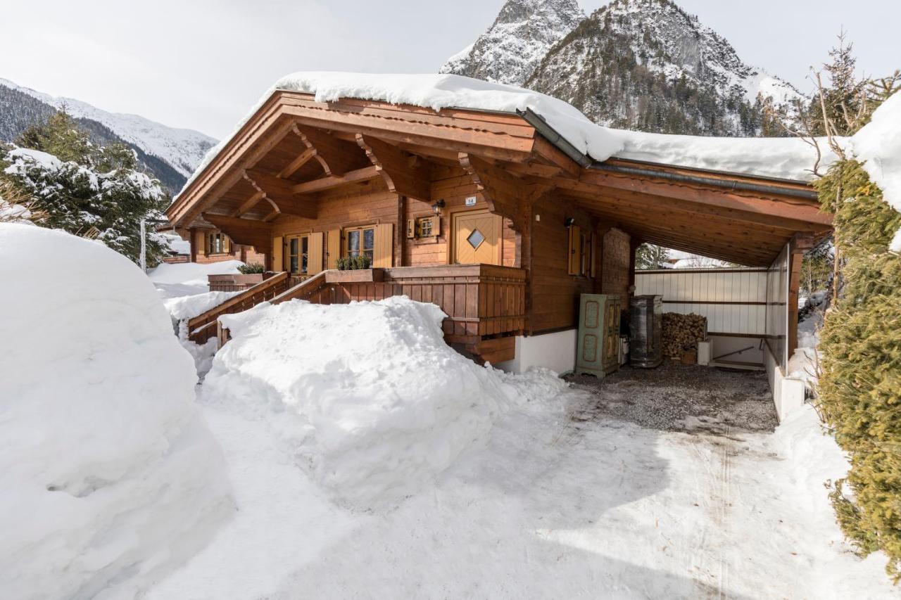 Alpen-Chalets Achensee Maurach  Buitenkant foto