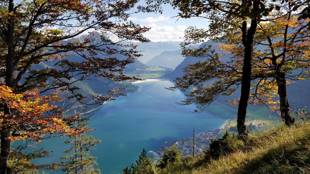 Alpen-Chalets Achensee Maurach  Buitenkant foto